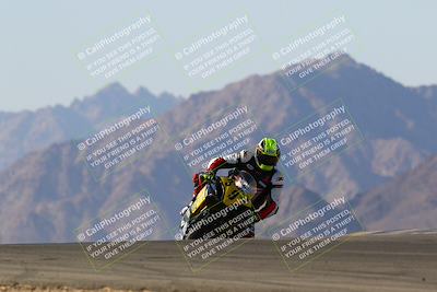 media/Apr-16-2022-CVMA (Sat) [[090b37c3ce]]/Race 14 Amateur Supersport Open/